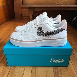 *SOLD* Nike Air Force 1 Dorenbecher Zion size 11